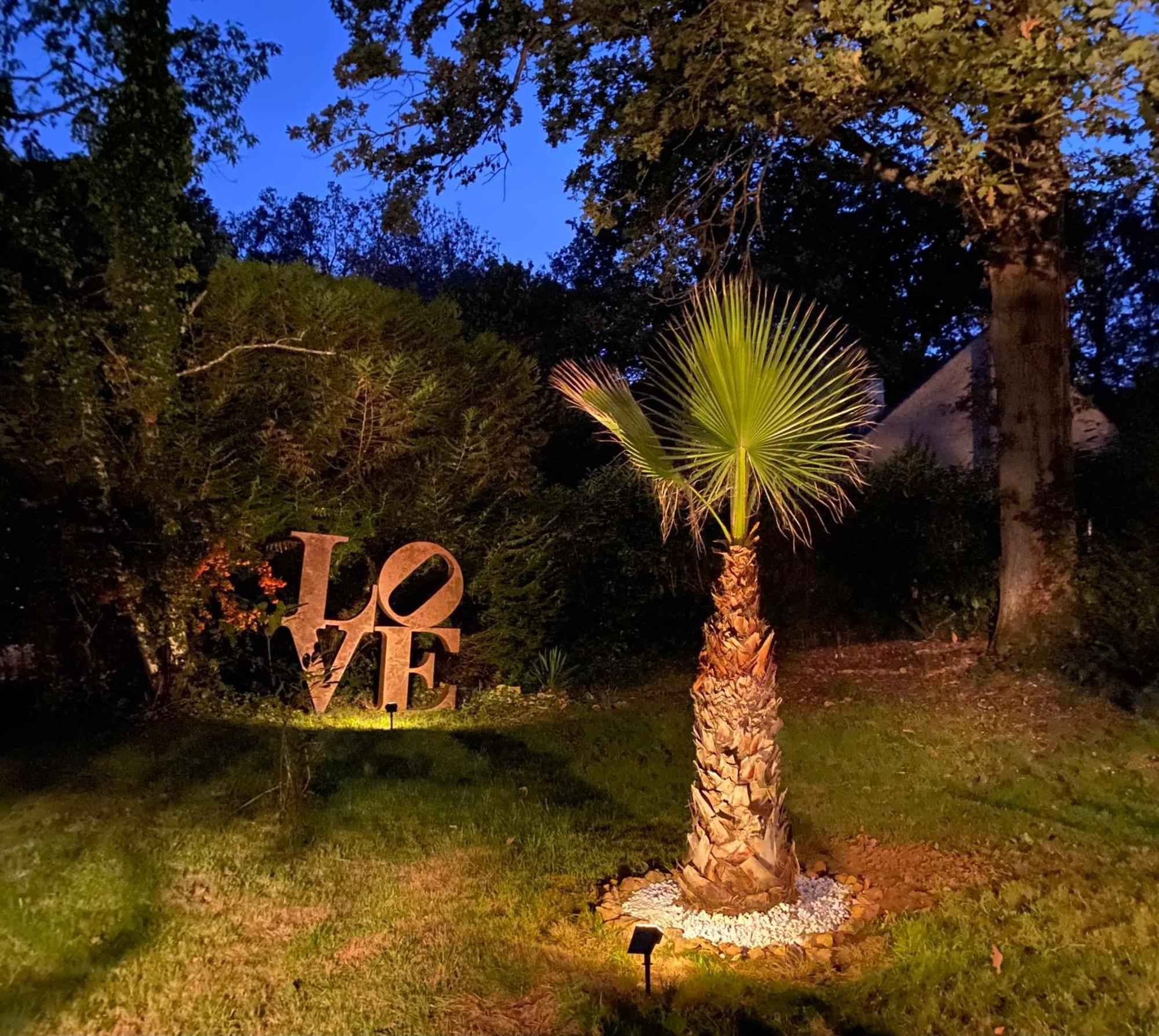 Bed and Breakfast Oak'Wood La Queue-les-Yvelines Exterior foto